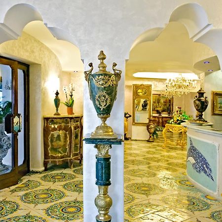 Strand Hotel Delfini Ischia Buitenkant foto