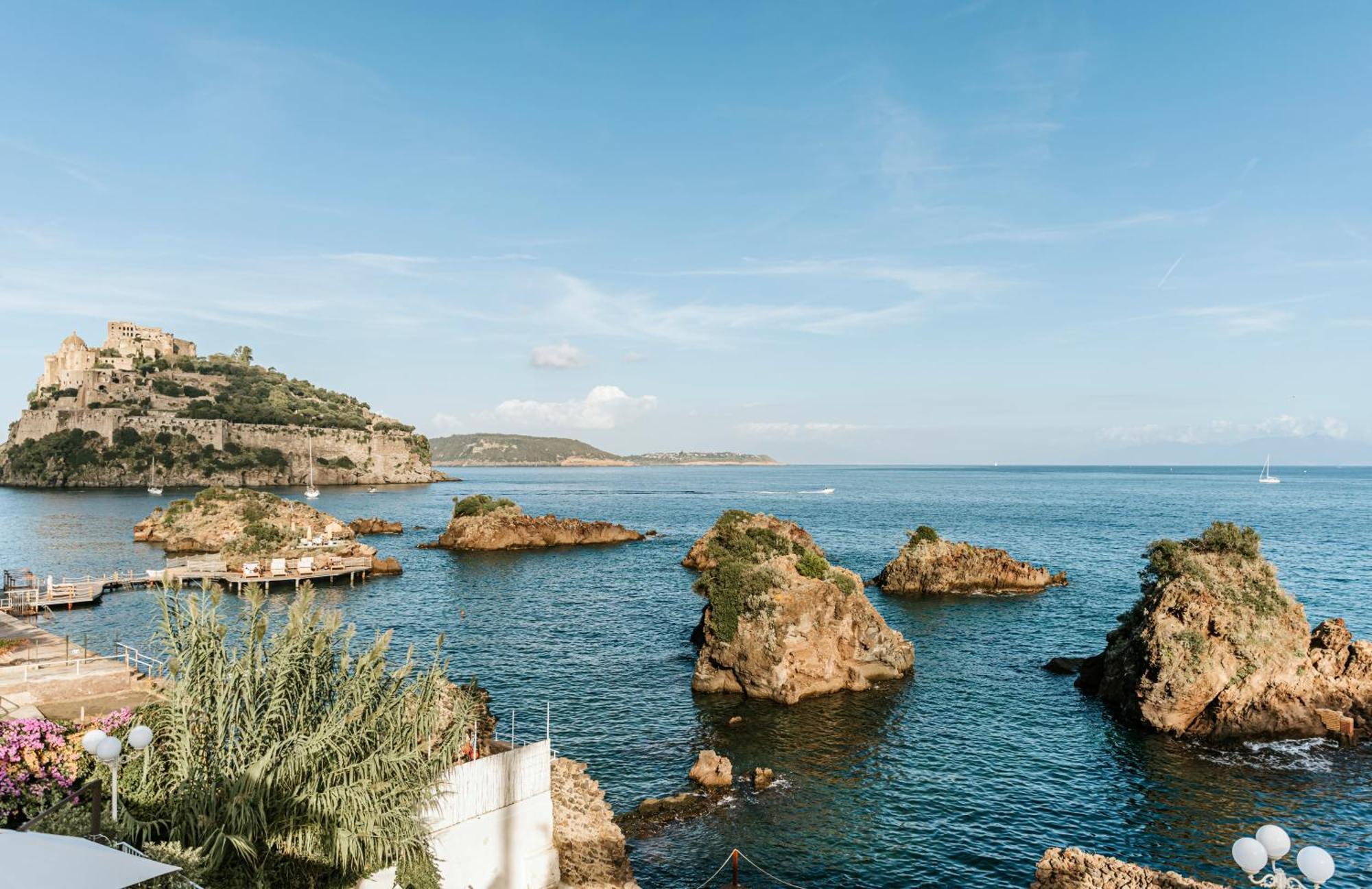 Strand Hotel Delfini Ischia Buitenkant foto