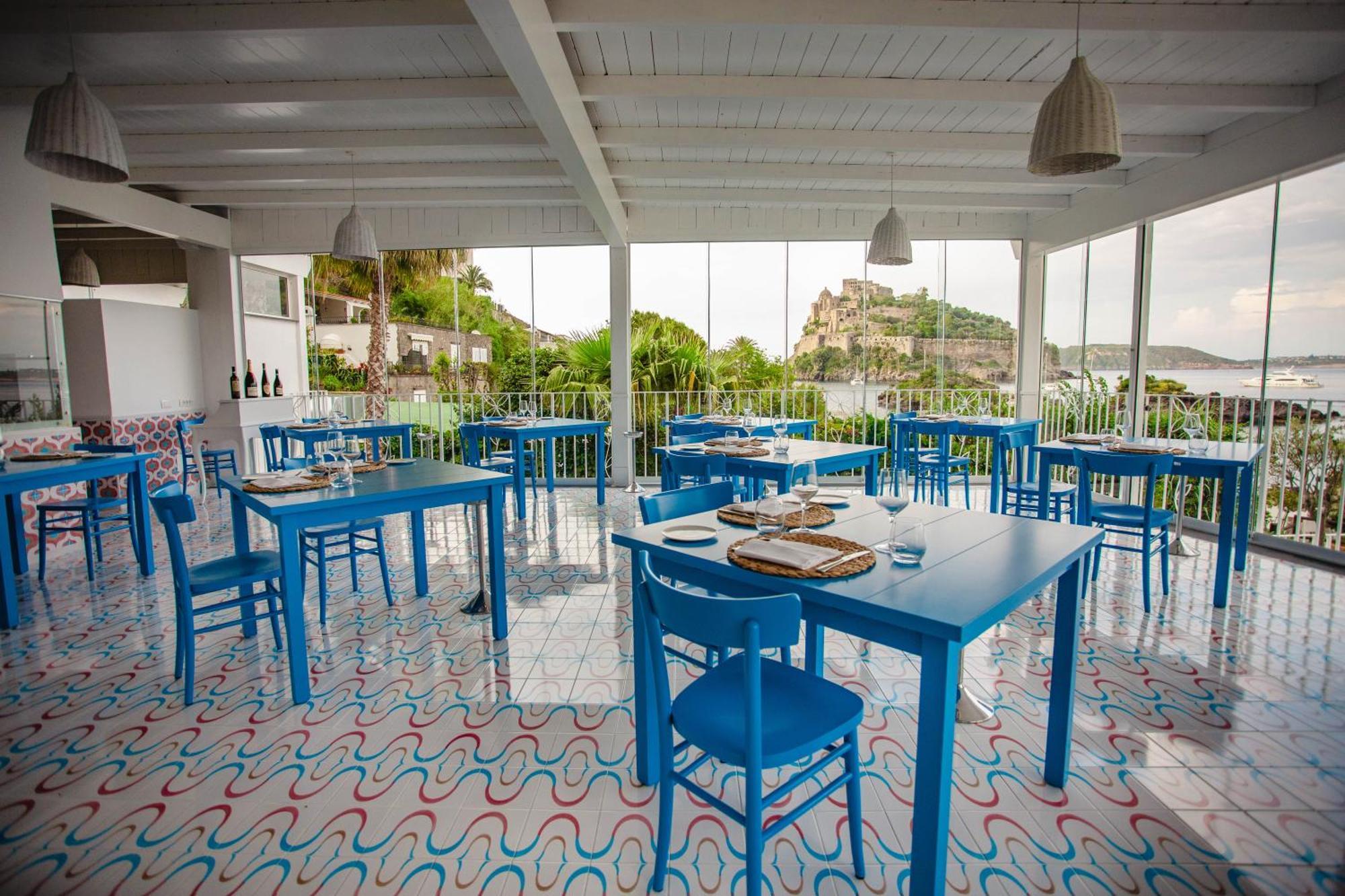 Strand Hotel Delfini Ischia Buitenkant foto