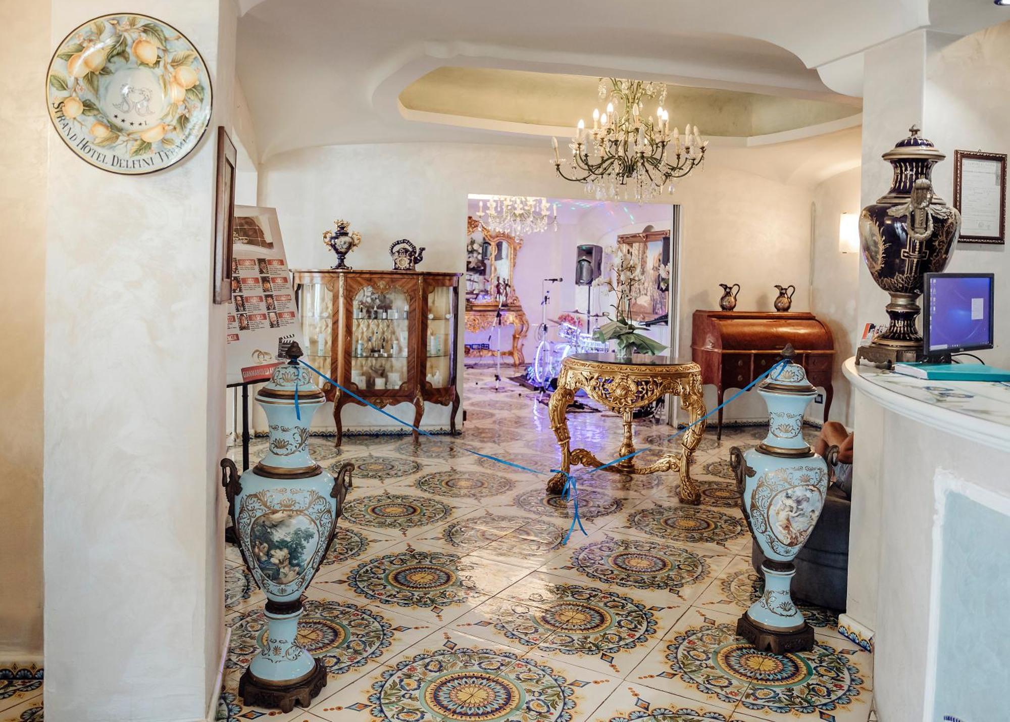 Strand Hotel Delfini Ischia Buitenkant foto