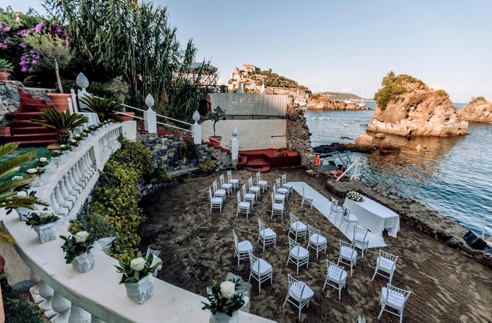 Strand Hotel Delfini Ischia Buitenkant foto