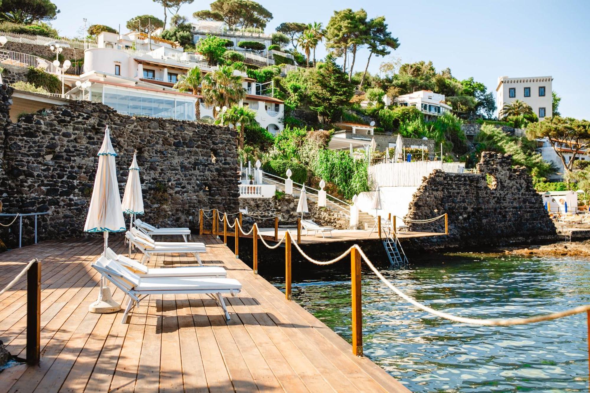 Strand Hotel Delfini Ischia Buitenkant foto