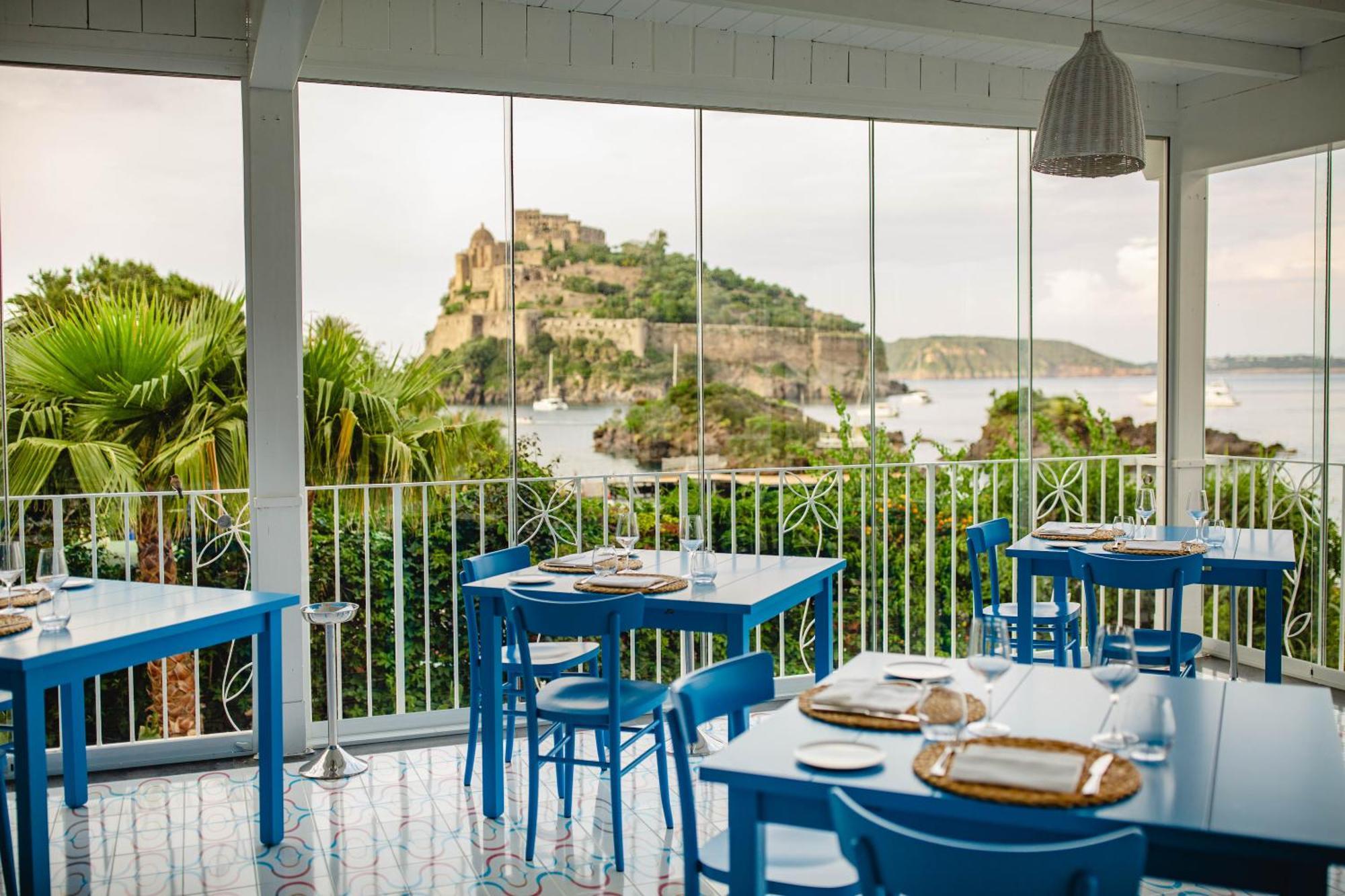 Strand Hotel Delfini Ischia Buitenkant foto